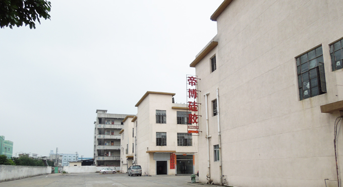 俄美歐“賭局”將到哪一輪才會停下？